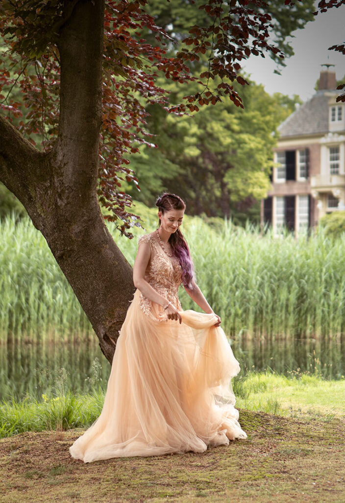 Op locatie Brenda bij de vijver van Kasteel Groeneveld
